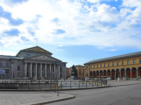 Foto Max Joseph Platz - München