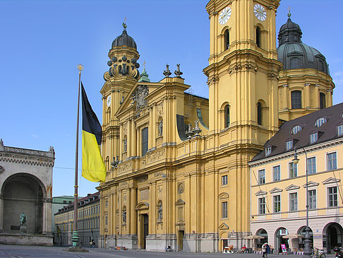 Foto Theatinerkirche - München